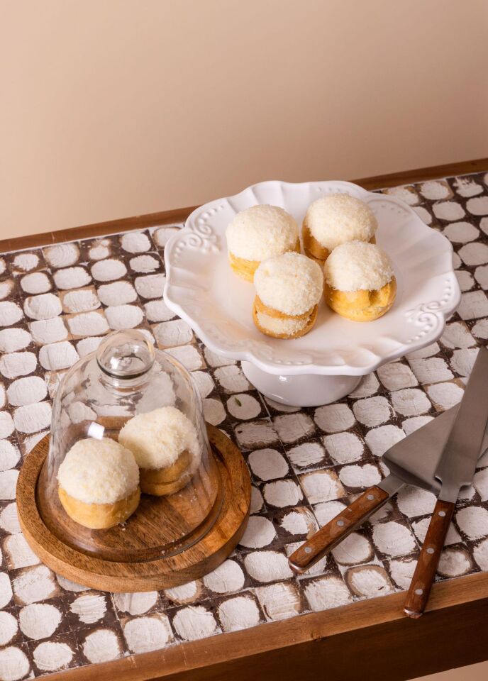 The Mia Madera Kek Saklama Fanusu 20x21x21 cm