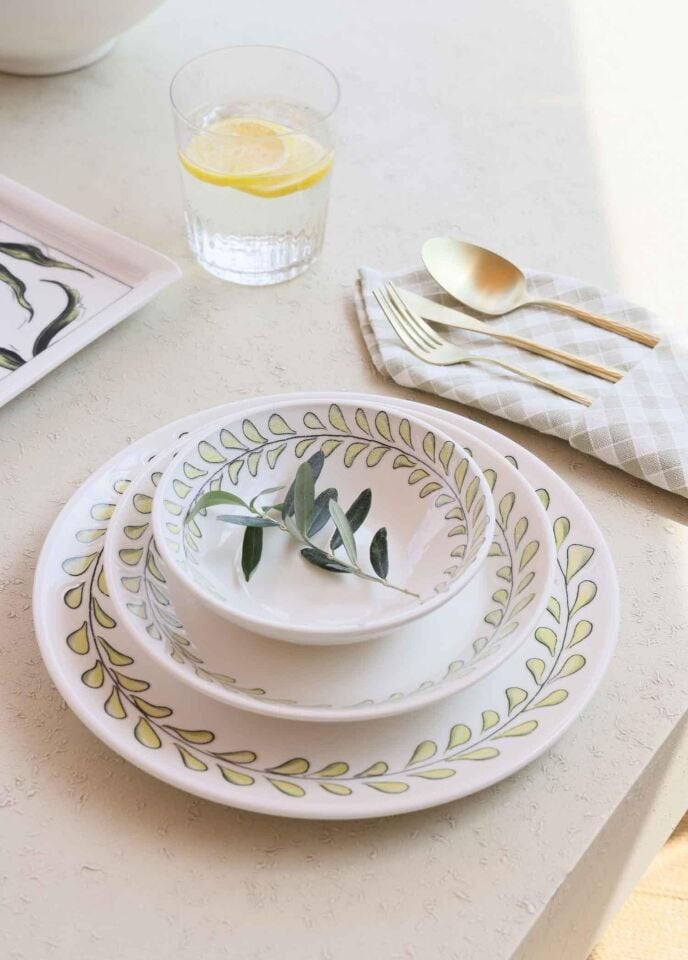 The Mia Olivos 6 Kişilik Yemek Takımı 24 Parça Set